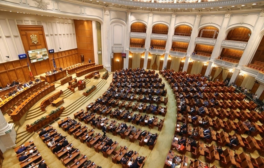 Partidele și-au împărțit comisiile din Parlament. UDMR a primit comisia pentru politică externă, pe cea pentru administrație și pe cea pentru mediu