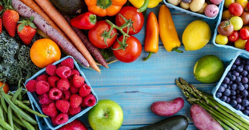 România importă peste 90 de tone de fructe și legume în fiecare lună