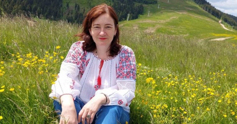 O profesoară din Bistrița a fost hărțuită timp de 10 ani pentru că a dezvăluit nereguli la concursuri școlare