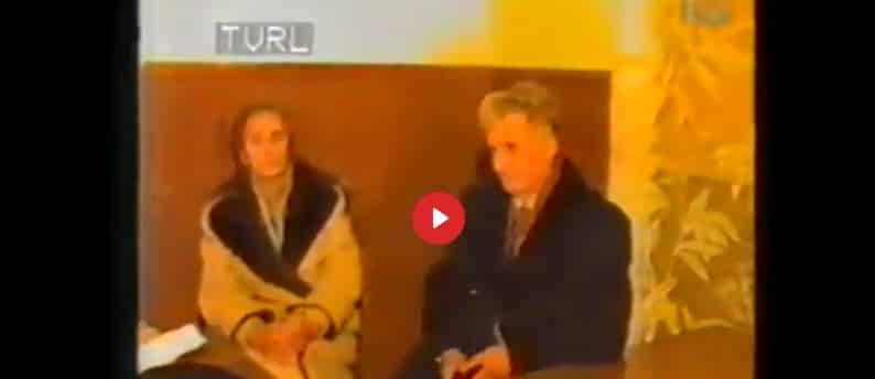 25 decembrie 1989: Nicolae și Elena Ceaușescu sunt executați la Târgoviște. Ultimele cuvinte ale Ceaușescu: Trăiască Republica Socialistă România, liberă și independentă