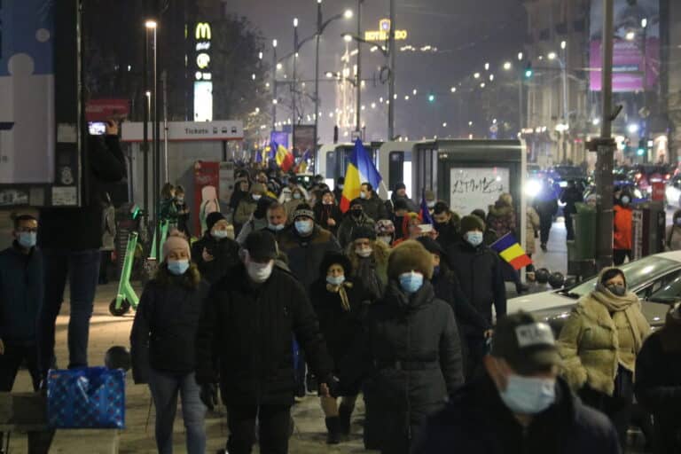 GALERIE FOTO* Protestele românilor în imagini. ‘Plecați toți!’