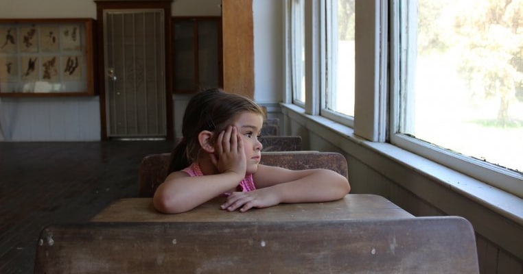 Abandonul școlar în România. Doar 36% din copiii ce trăiesc în mediul rural merg la școală
