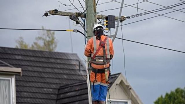 Racordare gratuită la rețeaua de electricitate! Ordinul ANRE – publicat în Monitorul Oficial!