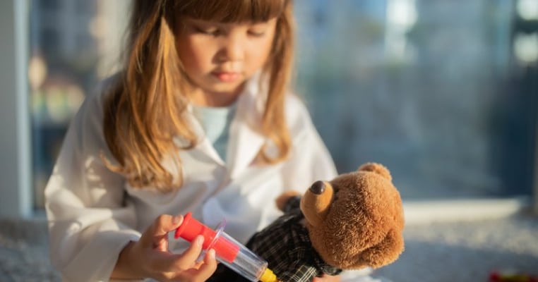 Solicitare de urgență pentru vaccinarea copiilor între 2 și 11 ani de la Pfizer