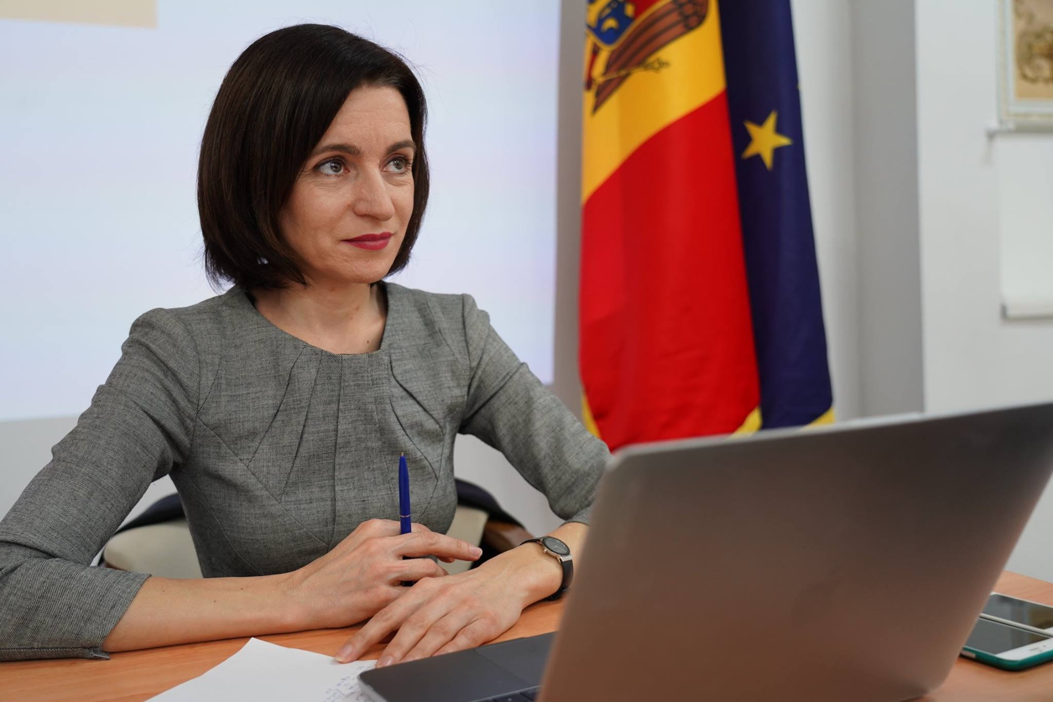 Maia Sandu ofensează România la Roma: cetățenia română-un pașaport