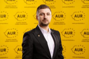 Adrian Axinia(AUR): Să spună Florin Cîțu ce a făcut cu cele peste 25 de miliarde de euro împrumutate. Vorbim deja de TRĂDARE