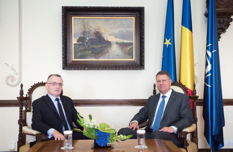 “România Educată” prinde contur. Ministrul Educației: Rata analfabetismului a atins 41%, dublu față de media UE