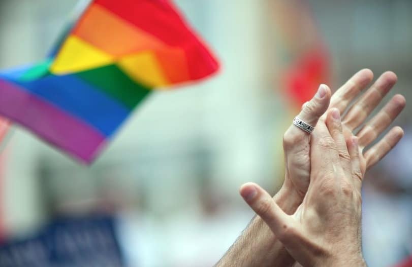 Elveția a votat în favoarea căsătoriilor între persoanele de același sex – 4media.INFO
