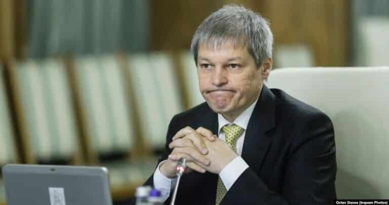 Comentariul lui George Simion la anunțul lui Dacian Cioloș privind preluarea Guvernului: Dar cine crezi că te votează? Reacția liderului AUR a strâns mai multe like-uri decât comentariul liderului USR