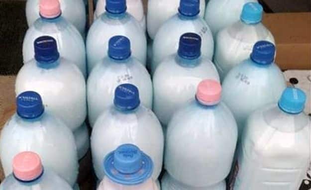 Amendați cu 1.200 de lei pentru că vindeau lapte pe stradă, fără autorizație – AGROINTEL.RO